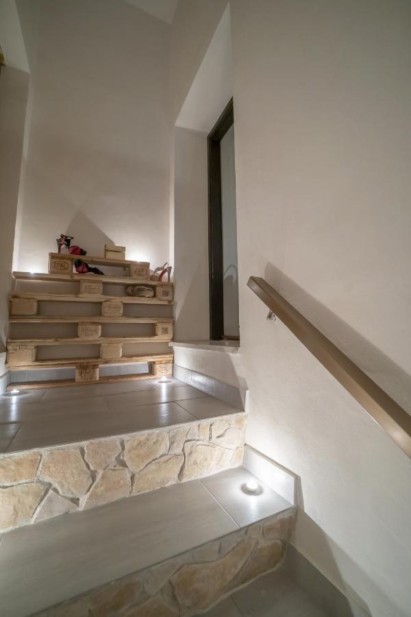 La Casa Della Moda Монтескальозо Экстерьер фото